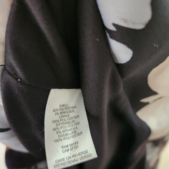 Floral Sleeveless Dress - Black and Cream - Picture 10 of 10